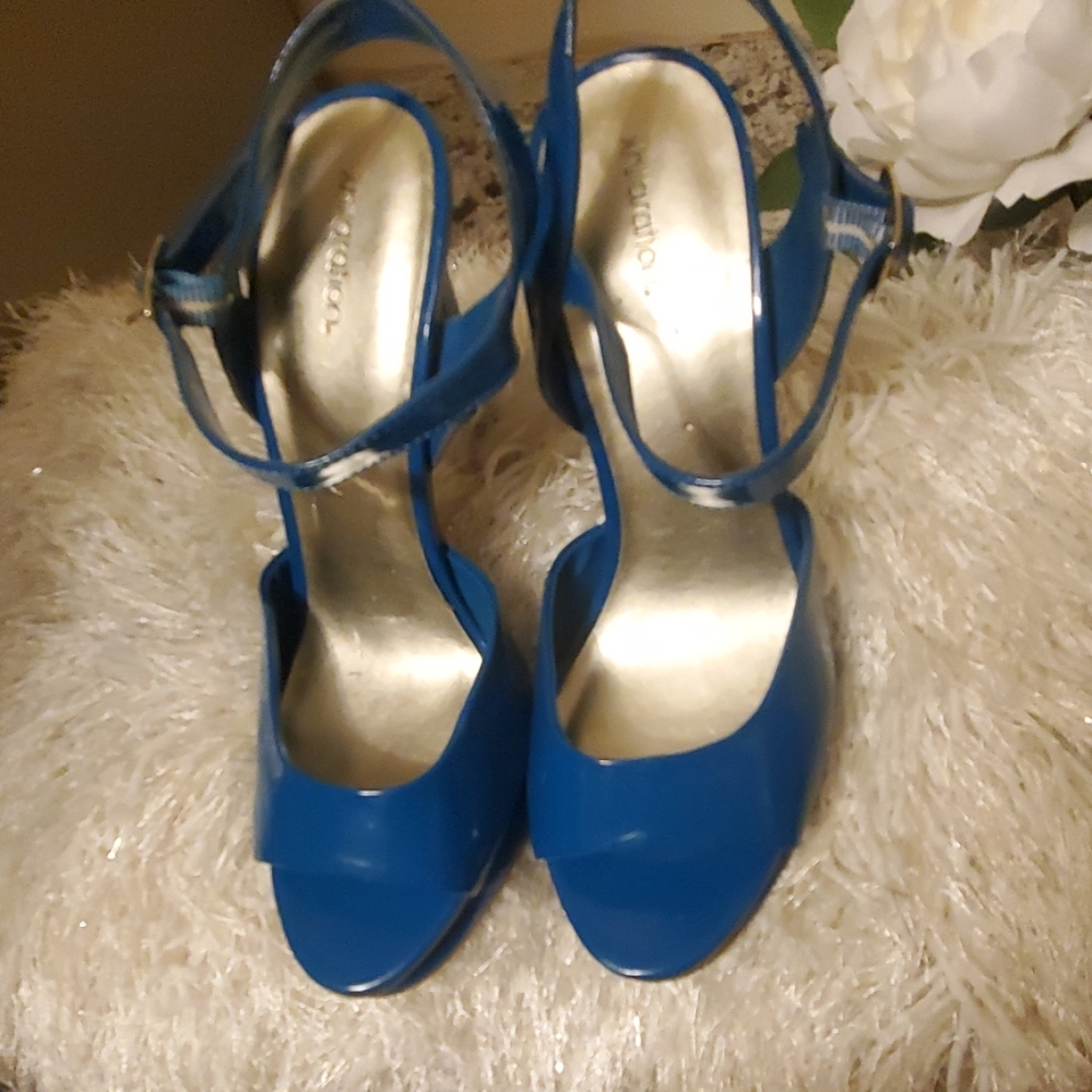 Xhiliaration Teal Blue High Heel Sandal